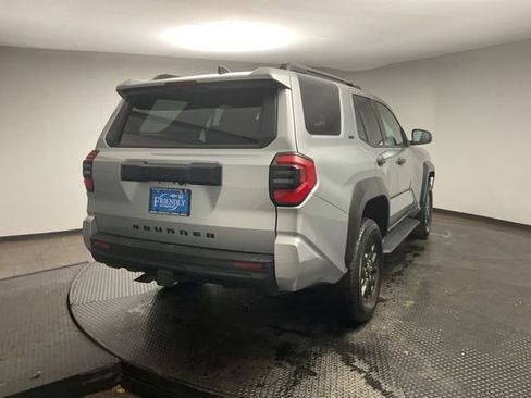 Used 2025 Toyota 4Runner SR5 image 8