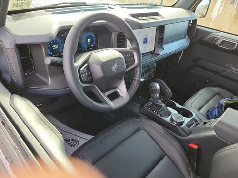 New 2025 Ford Bronco Badlands AWD/4WD image 6