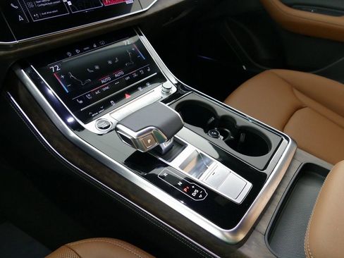 New 2026 Audi Q8 Premium Plus image 20