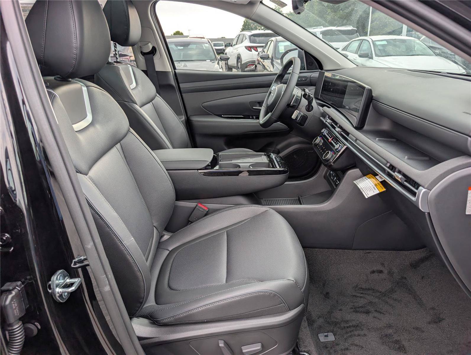New 2026 Hyundai Tucson Limited AWD/4WD image 9