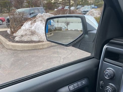 Used 2014 Chevrolet Silverado 1500 LTZ Z71 image 25