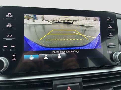 Used 2022 Honda Accord Sport image 19