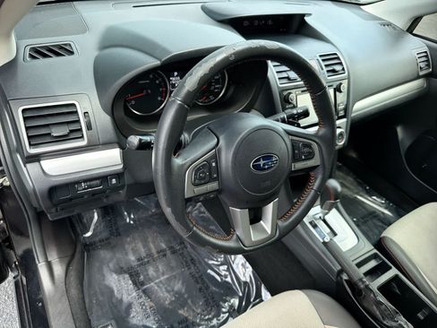 Used 2016 Subaru Crosstrek 2.0i Premium AWD/4WD image 10