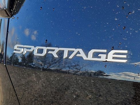 Certified 2026 Kia Sportage EX image 33