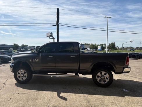 Used 2018 RAM 2500 Laramie AWD/4WD image 8