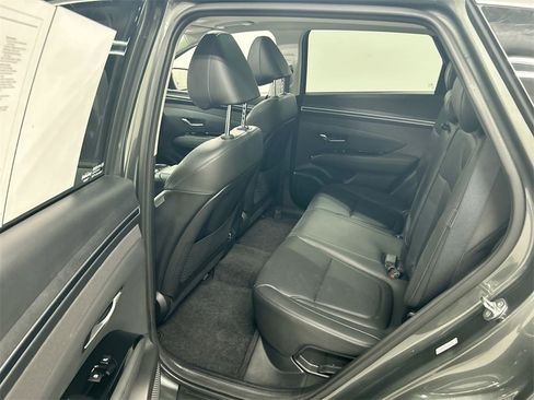 Used 2024 Hyundai Tucson Limited image 21