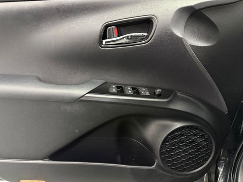Used 2017 Toyota Prius Three Touring image 11