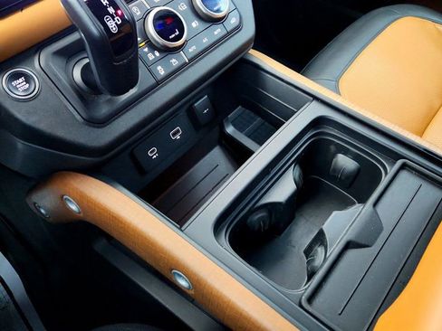 Used 2022 Land Rover Defender 110 X image 16