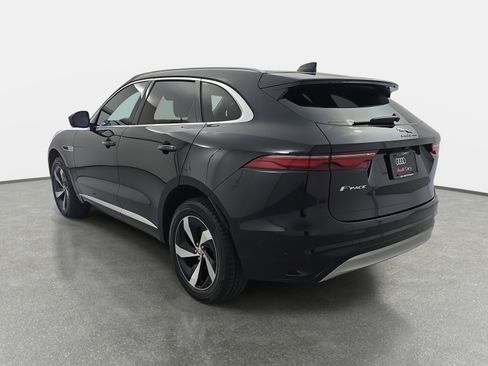 Used 2021 Jaguar F-PACE S image 7