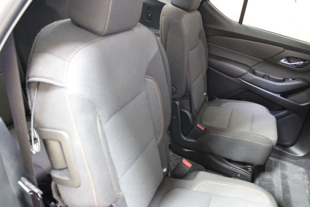 Used 2020 Chevrolet Traverse LT AWD/4WD image 9