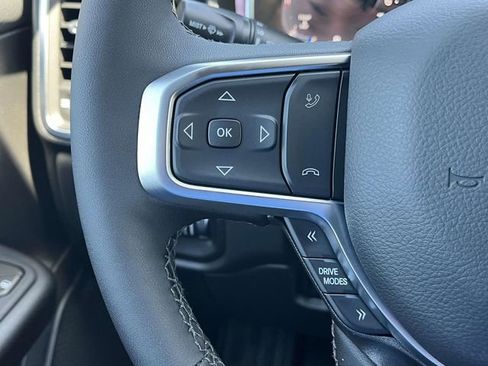 New 2026 RAM 1500 4x4 Crew Cab image 18