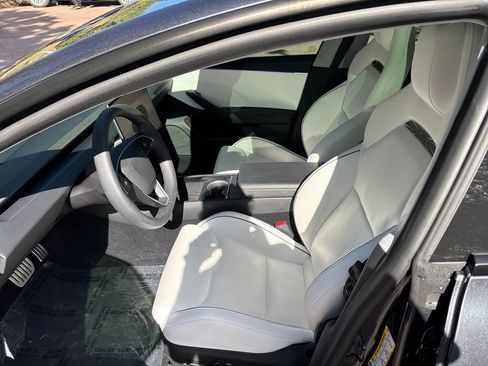 Used 2025 Tesla Model 3 Performance AWD/4WD image 10