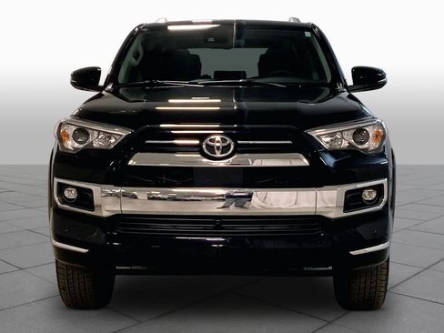 Used 2022 Toyota 4Runner Limited AWD/4WD image 3