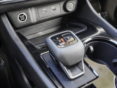 Used 2023 Nissan Rogue S FWD image 21