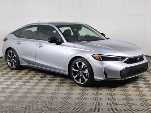 Used 2026 Honda Civic Sport Touring image 2