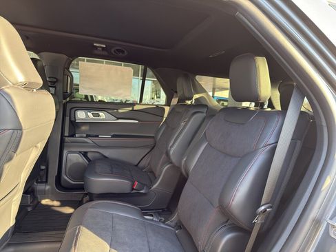 New 2026 Ford Explorer ST w/ Sun And Sound Package image 24