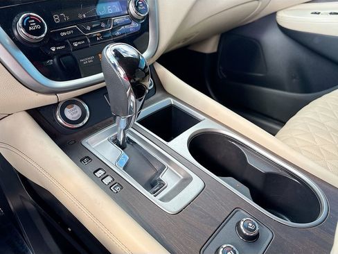 Used 2024 Nissan Murano Platinum w/ Cargo Package image 17