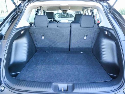 Used 2025 Honda HR-V LX image 32