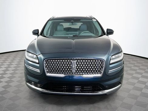 Used 2023 Lincoln Nautilus Reserve AWD/4WD image 3