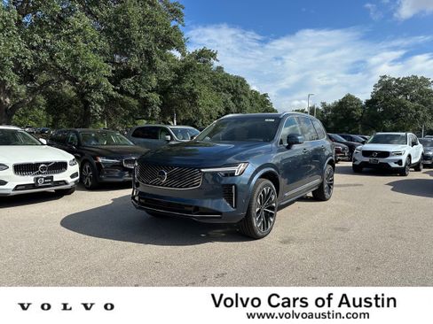 Used 2026 Volvo XC90 B6 Plus w/ Protection Package Premier image 1