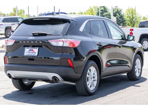 Used 2022 Ford Escape SE w/ Convenience Package AWD/4WD image 3