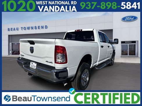 Used 2024 RAM 2500 Big Horn w/ Bed Utility Group image 3