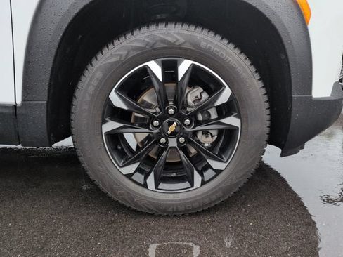 Used 2023 Chevrolet TrailBlazer LT w/ Convenience Package AWD/4WD image 13