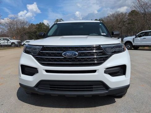 Certified 2023 Ford Explorer XLT image 9