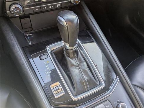 Used 2020 MAZDA CX-5 Touring image 14