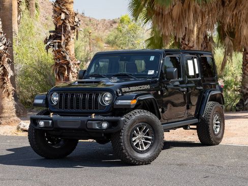 Used 2024 Jeep Wrangler Unlimited Rubicon 392 AWD/4WD image 19