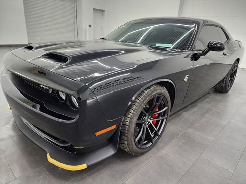 Used 2023 Dodge Challenger SRT Hellcat image 7