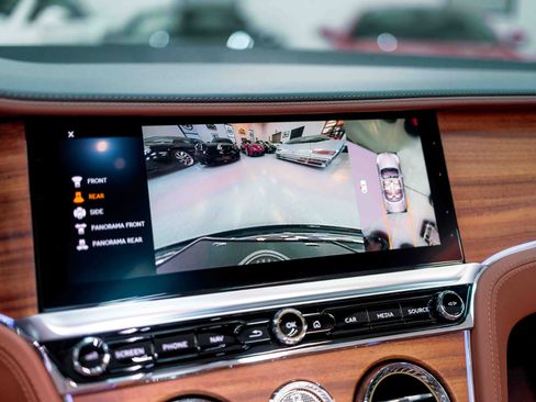 Used 2022 Bentley Continental GT V8 image 69