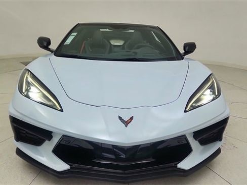 Used 2022 Chevrolet Corvette Stingray Premium Conv w/ Z51 Performance Package image 18
