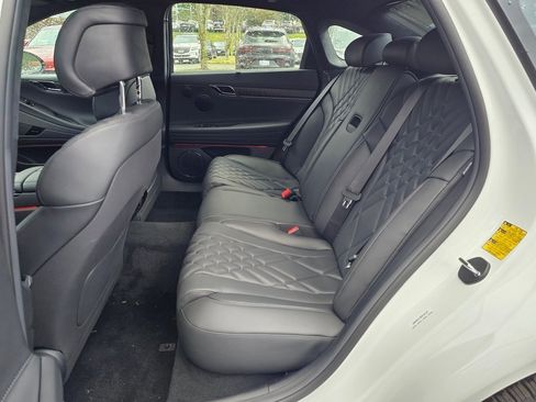 New 2026 Genesis G80 3.5T Prestige image 23