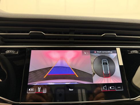New 2026 Audi Q7 3.0T Premium Plus AWD/4WD image 25