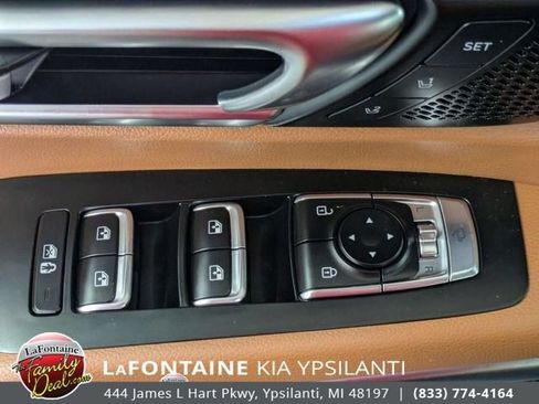 Certified 2024 Kia Telluride SX Prestige X-Line AWD/4WD image 16