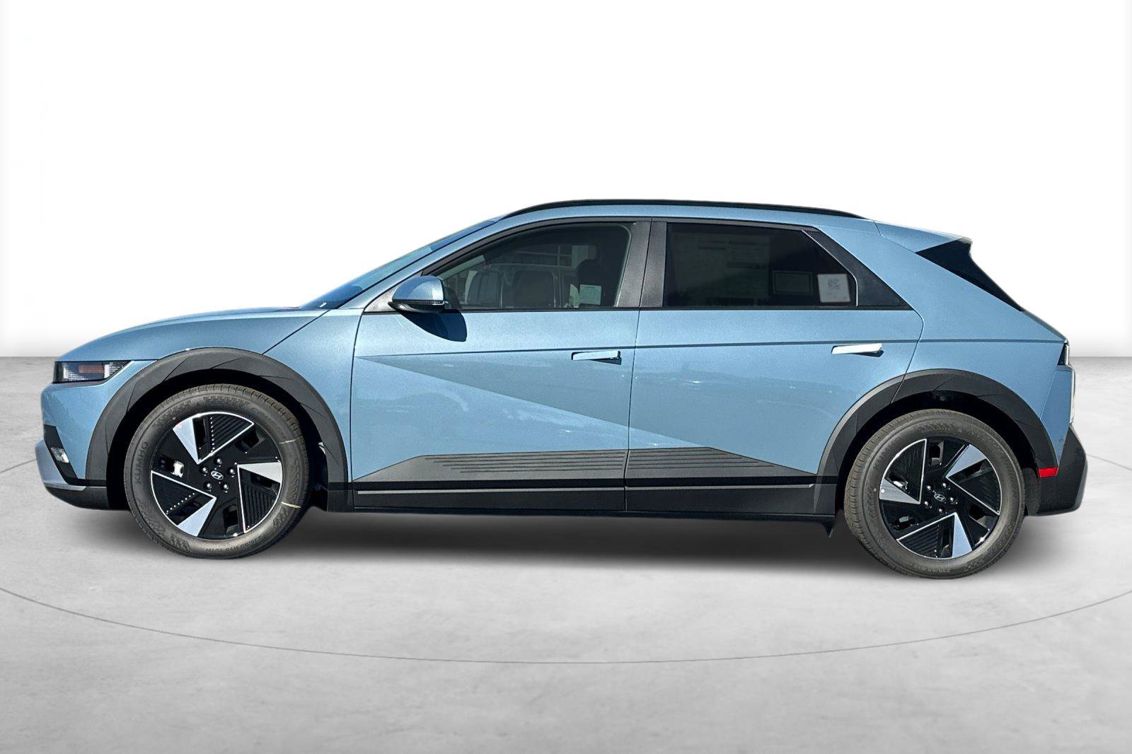 New 2027 Hyundai Ioniq 5 SEL RWD image 3