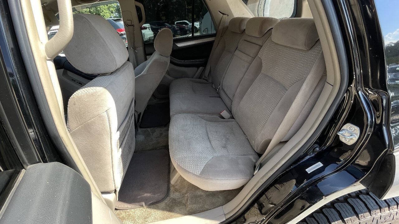 Used 2005 Toyota 4Runner SR5 RWD image 20