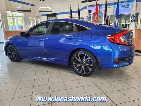Used 2020 Honda Civic Sport image 6