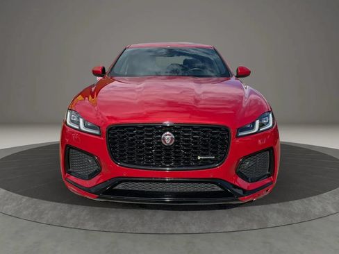 Used 2022 Jaguar F-PACE R-Dynamic S AWD/4WD image 3