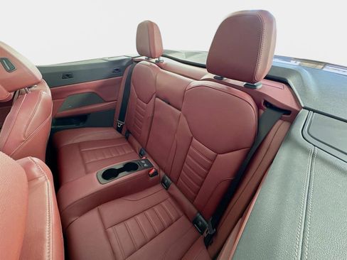 Used 2024 BMW 440i xDrive Convertible w/ Premium Package image 25