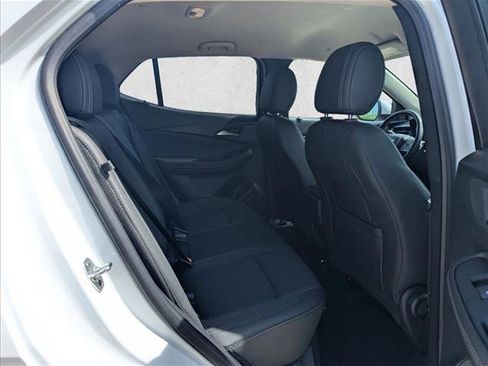 Used 2025 Buick Encore GX Preferred FWD image 18