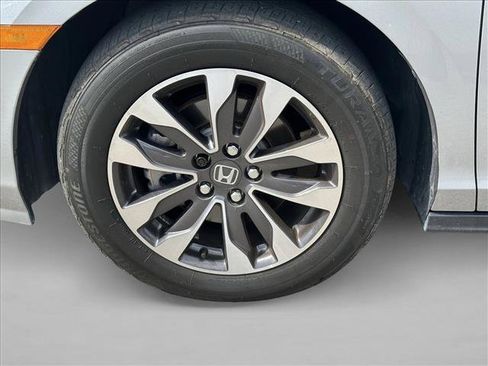 Certified 2024 Honda Odyssey EX-L image 29