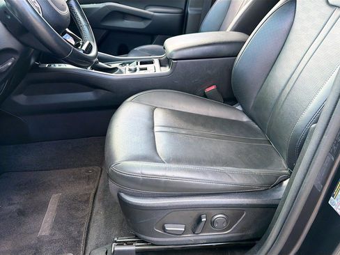 Used 2024 Kia Sorento S w/ Panoramic Sunroof Package FWD image 31