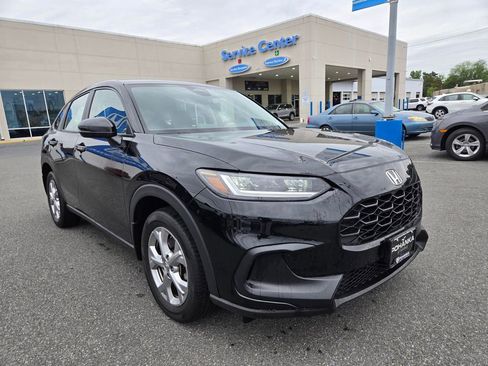 Used 2025 Honda HR-V LX image 3