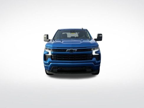 Used 2023 Chevrolet Silverado 1500 RST image 2