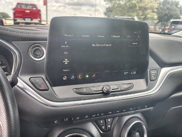 Used 2024 Chevrolet Blazer LT w/ Convenience Package FWD image 13