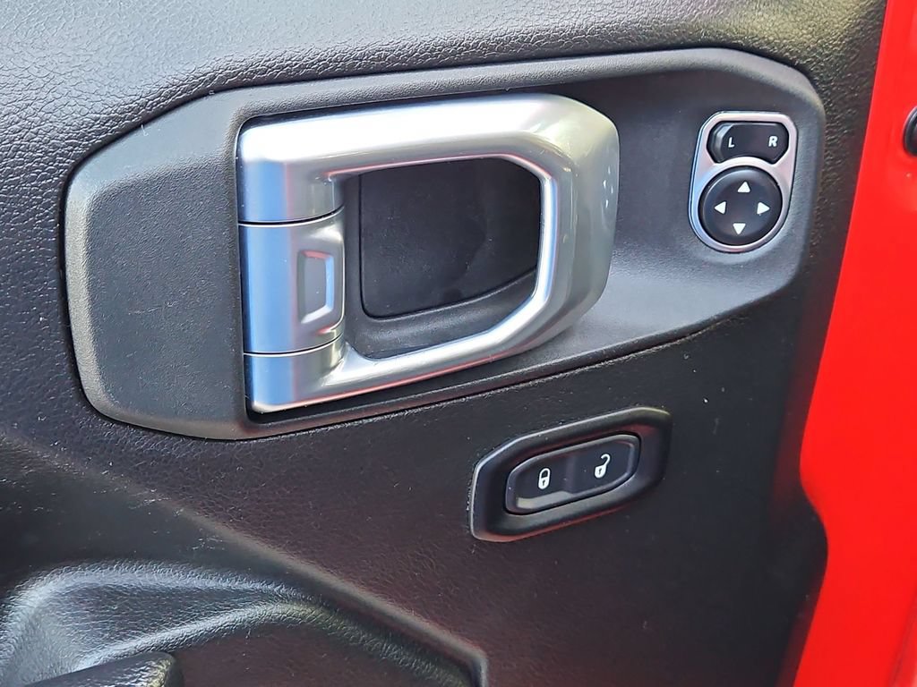 Used 2025 Jeep Wrangler Unlimited Sport AWD/4WD image 13