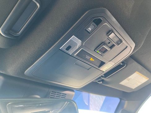 Used 2025 Toyota 4Runner TRD Off-Road image 26