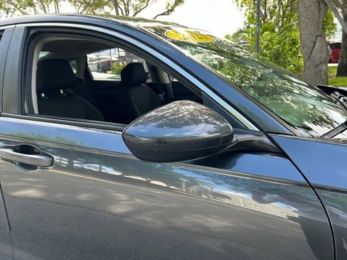 Used 2025 Honda Accord LX image 34